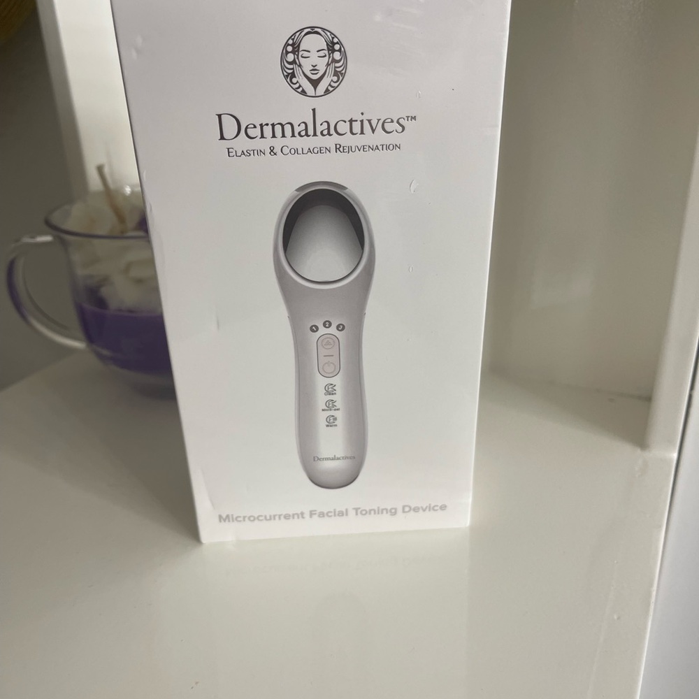 Dermalactives Microcurrent Facial Toning Device